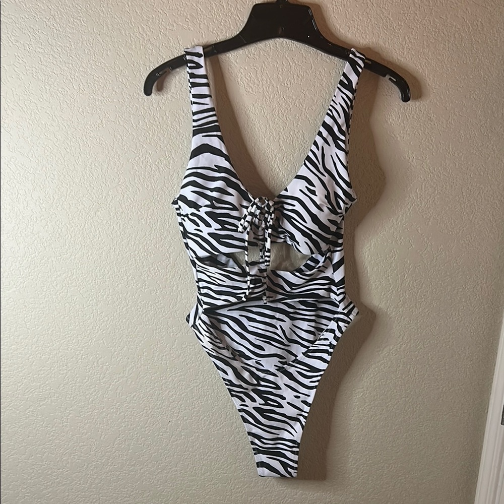 Amazon Sexy Black and White Zebra One Piece Swimsuit